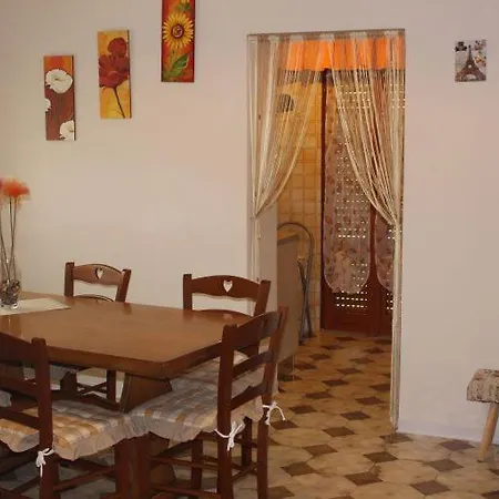 דירה Casa Lucidi גרוטמארה